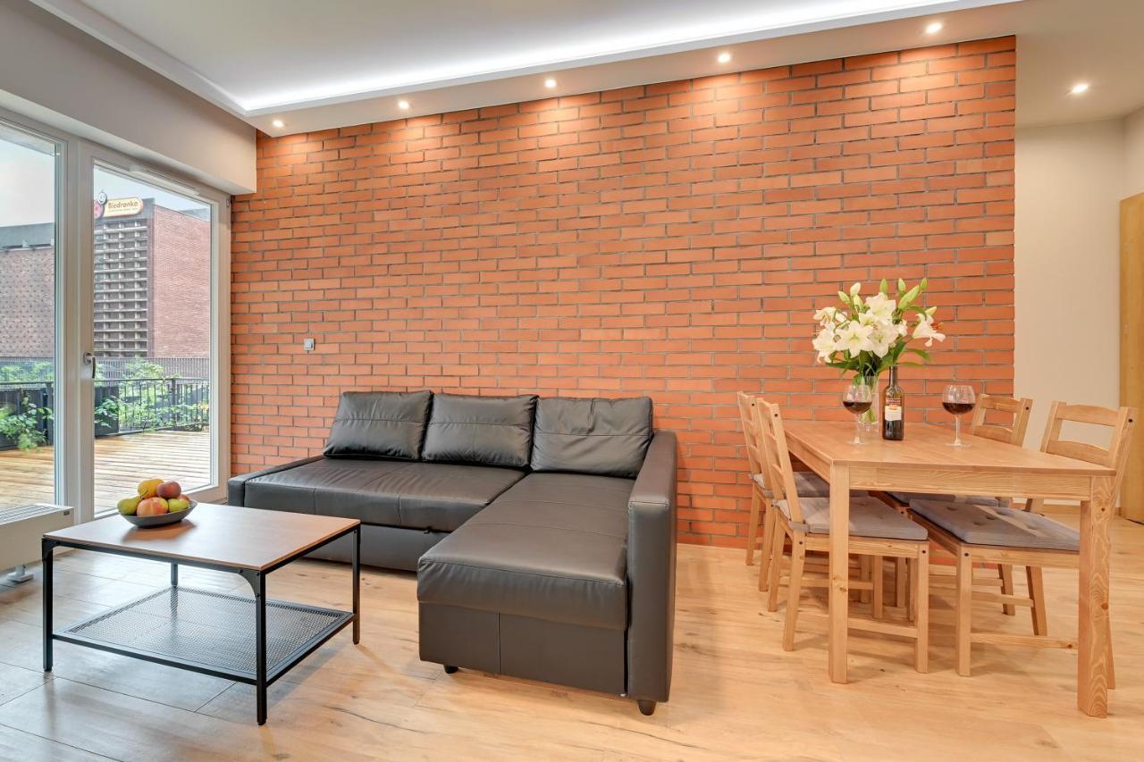 Central Apartment - Free Private Parking Gdansk Exterior photo